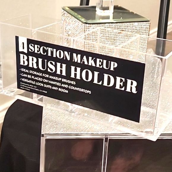 At Home Acrylic 4 Section Makeup Brush Holder - Picture 5 of 6